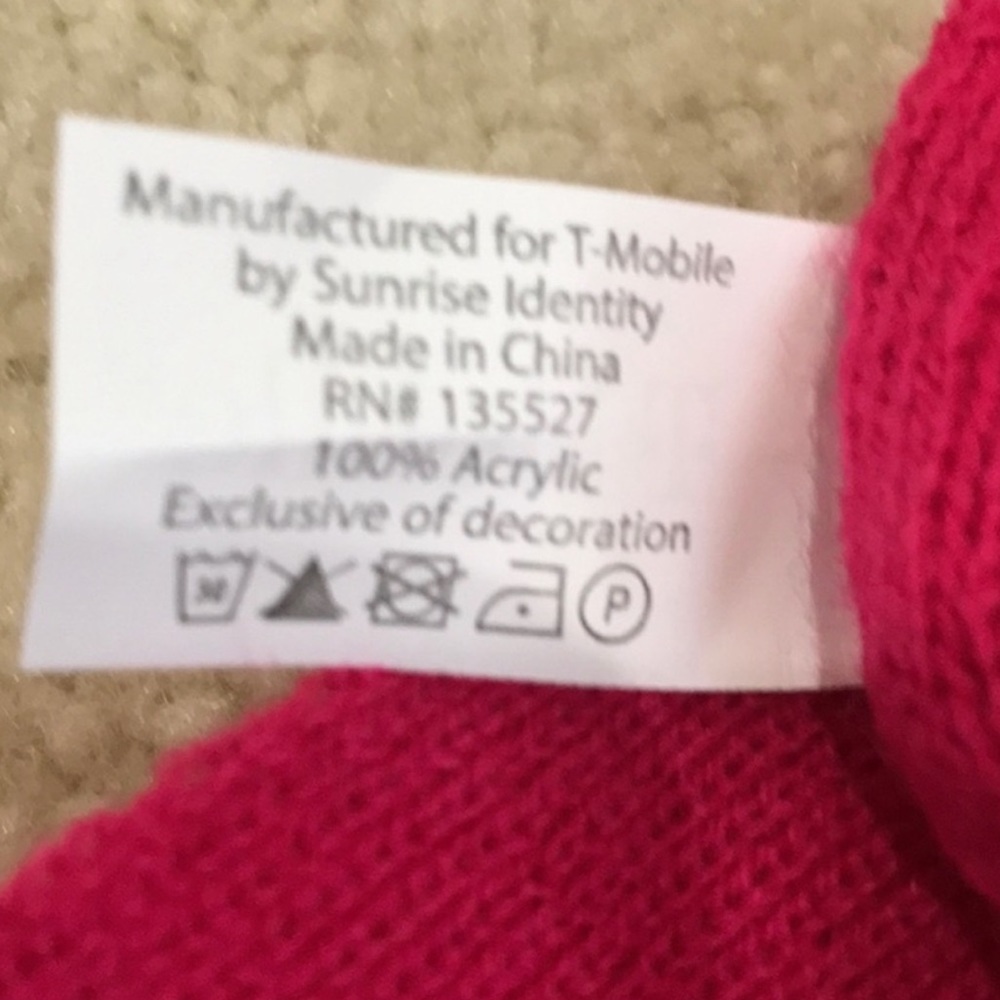 Black & Magenta T-Mobile Tuesday’s Scarf New In Bag - Picture 7 of 16